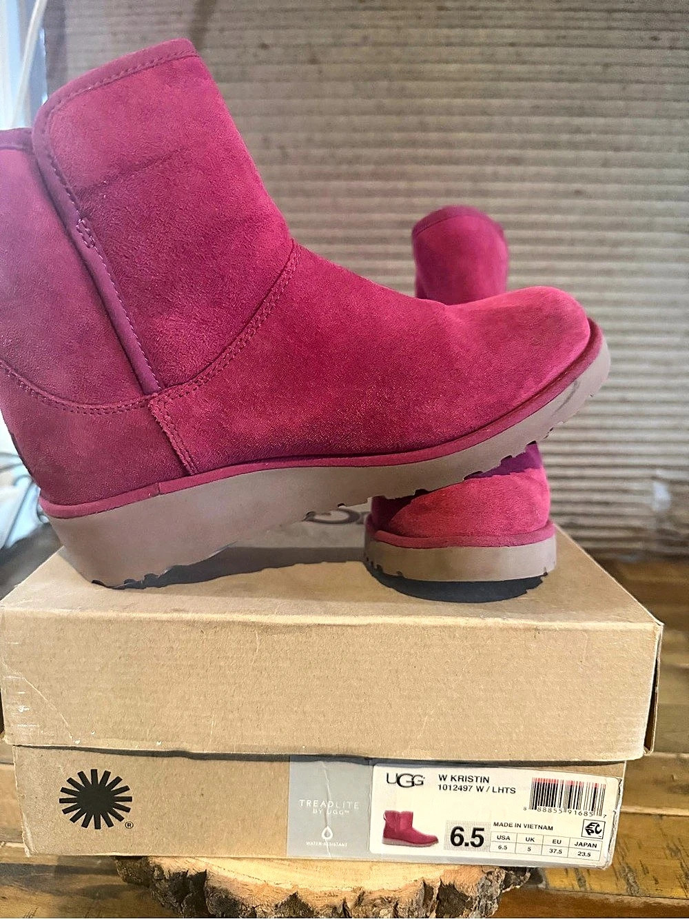 UGG Kristin Suede Winter Boots in Pink US 6.5 - Picture 2 of 4